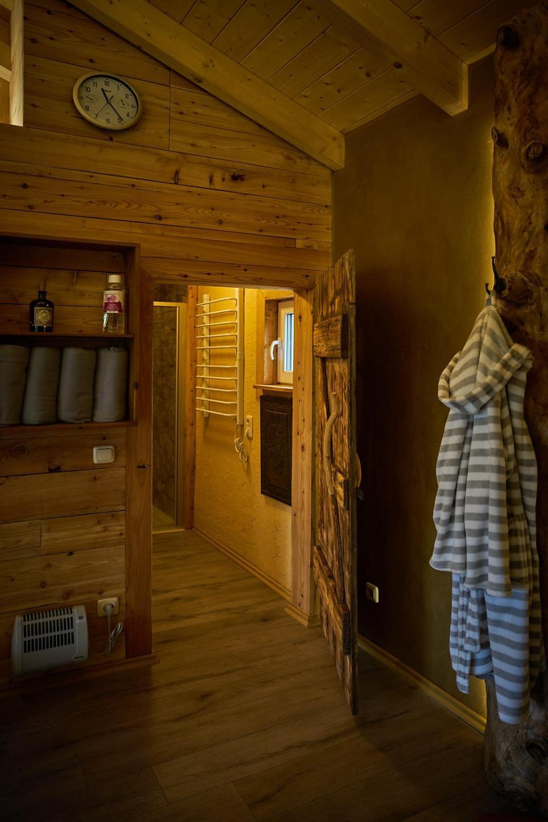 Hotel Olbernhau Mit Sauna - Kleines Landhotel Zur Ofenschenke Экстерьер фото