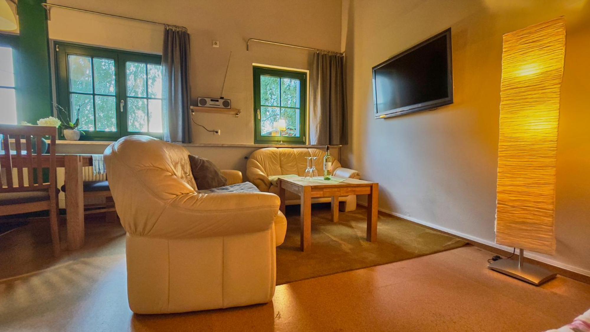 Hotel Olbernhau Mit Sauna - Kleines Landhotel Zur Ofenschenke Экстерьер фото