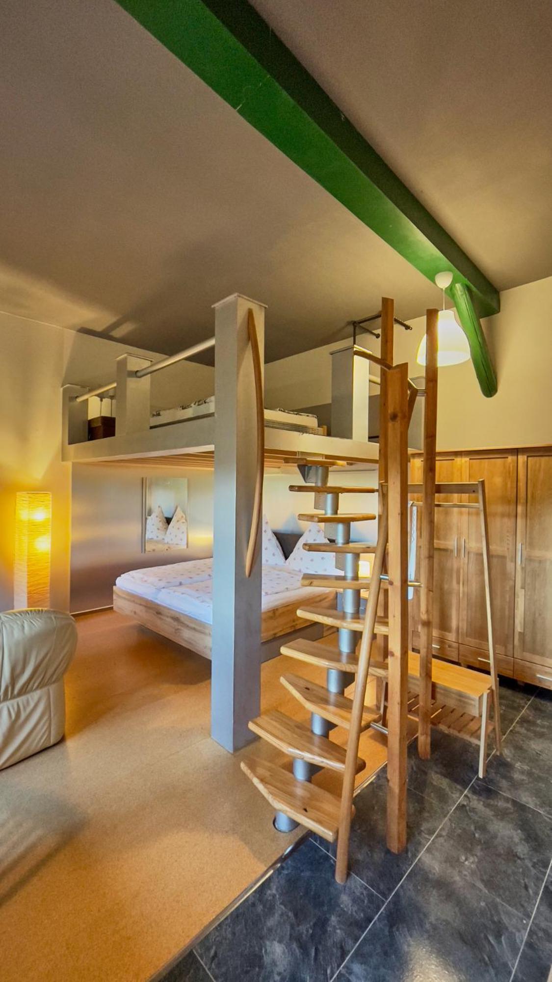 Hotel Olbernhau Mit Sauna - Kleines Landhotel Zur Ofenschenke Экстерьер фото